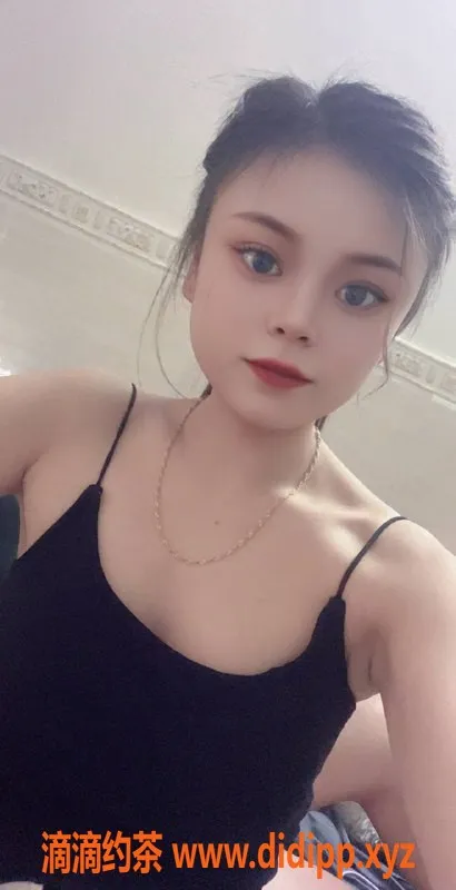 中山楼凤-古镇瑶瑶，20岁C罩杯，实惠体验！