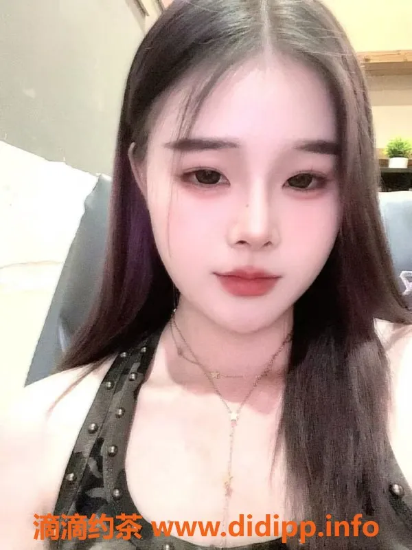 常州楼凤-武进嫩妹喜喜，165cm，98斤，陪浴服务