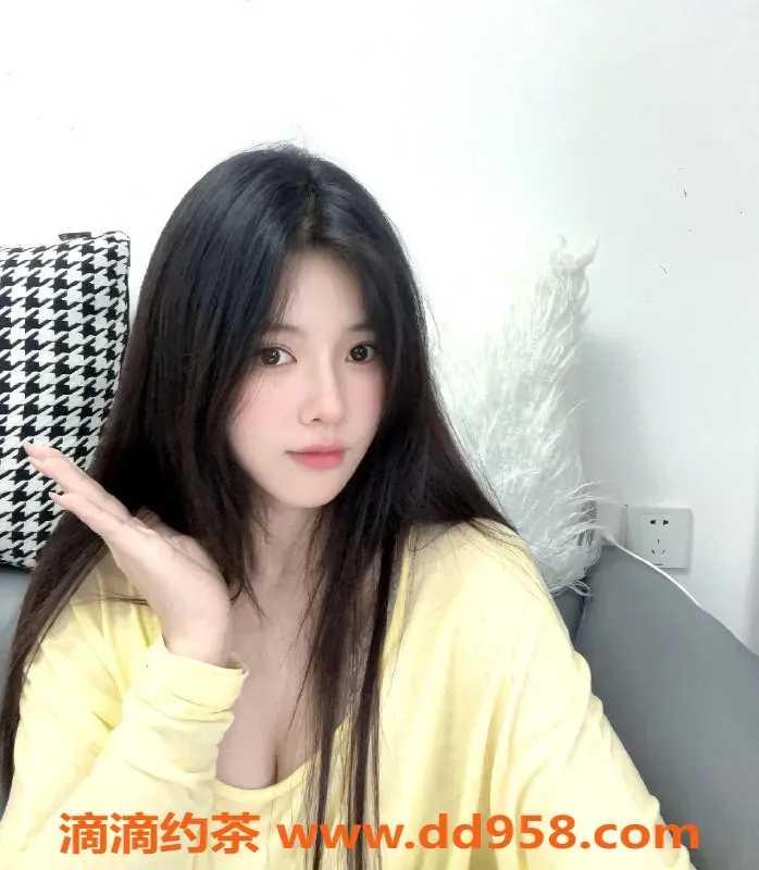 常州楼凤-常州无押金新茶，20岁颜值9分全套服务