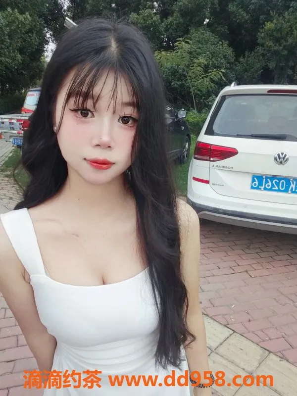 无锡楼凤资源信息,梁溪区夏雪怡：嫩妹白虎仅1100元起