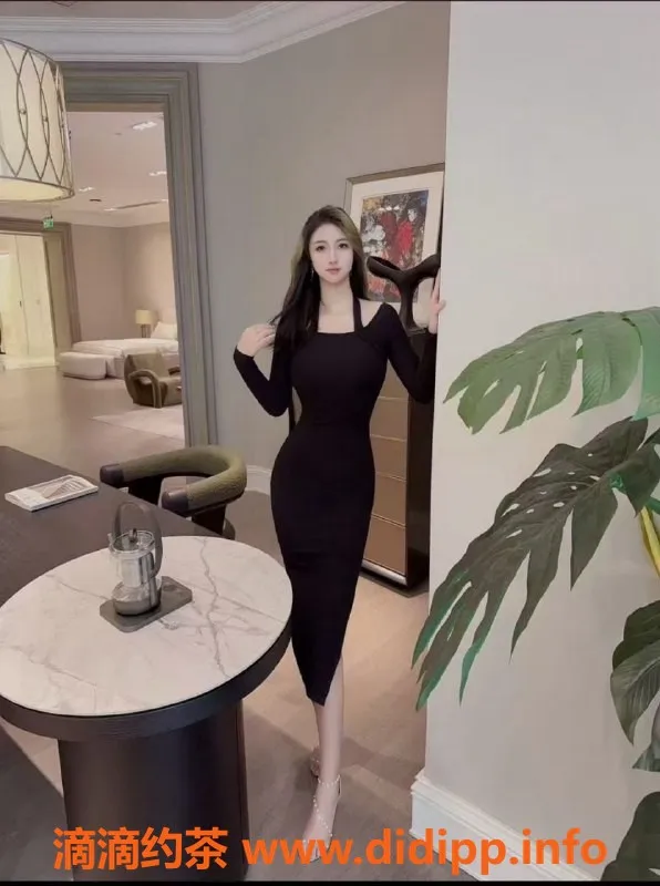 常州楼凤-新北万达小乔，175大长腿模特，800起