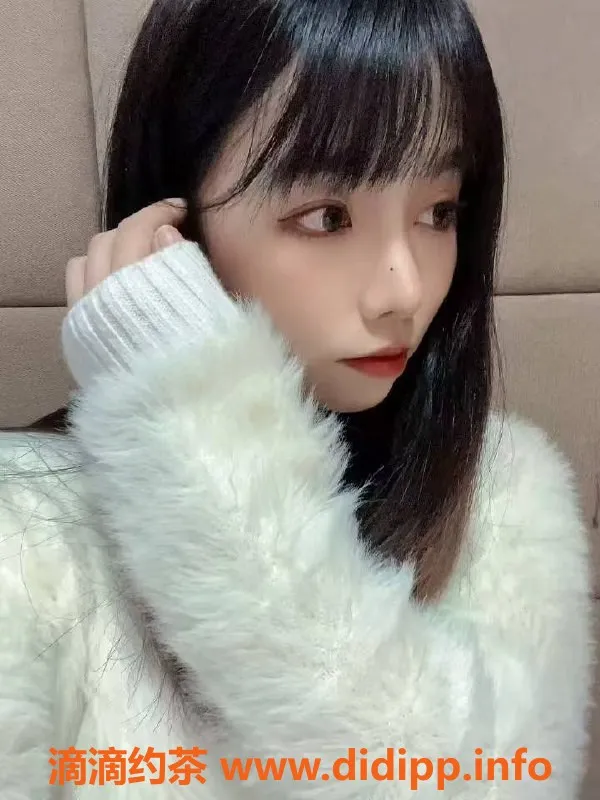 武汉楼凤-洪山区小夏，500p轻松享受服务，欢迎体验！