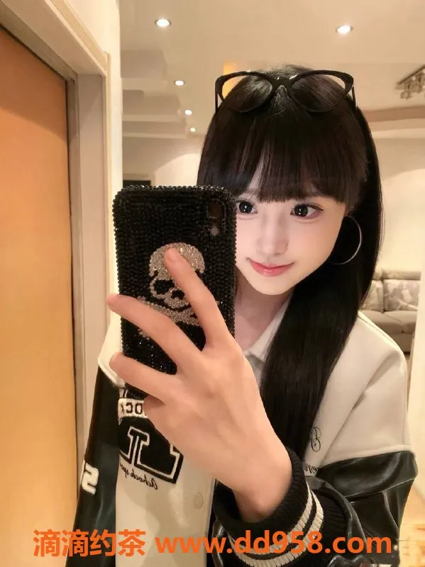 南通楼凤资源信息,南通七七，175cm、19岁，98斤C罩杯，服务全🍑➕助🛁