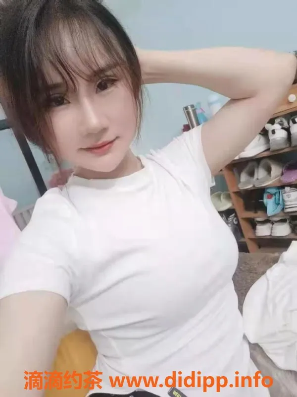 西安楼凤-乐儿 - 24岁，162cm身高，50KG，服务多样