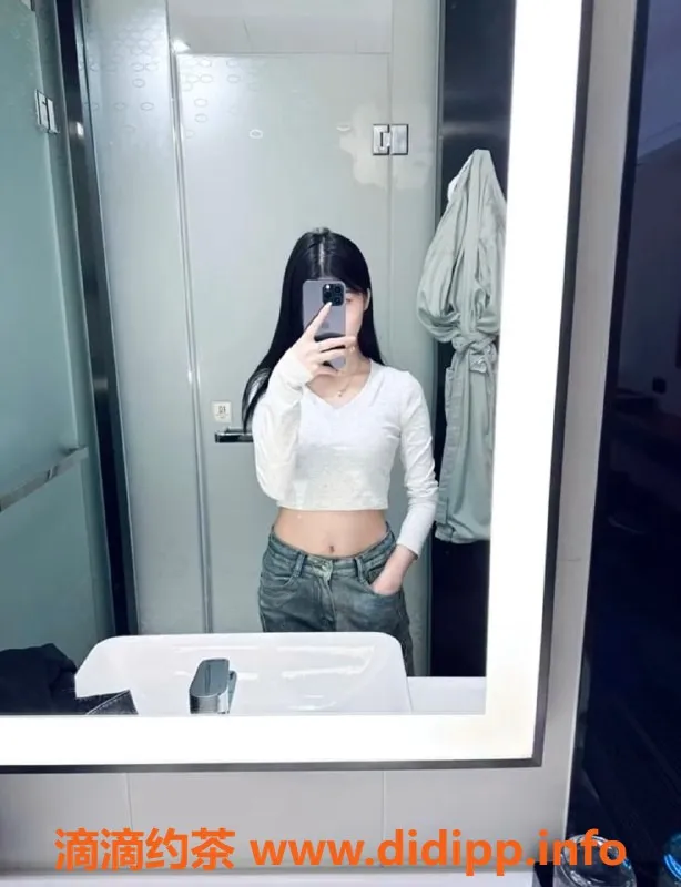 无锡楼凤-宜兴嫩妹小雨兼职服务，800元起