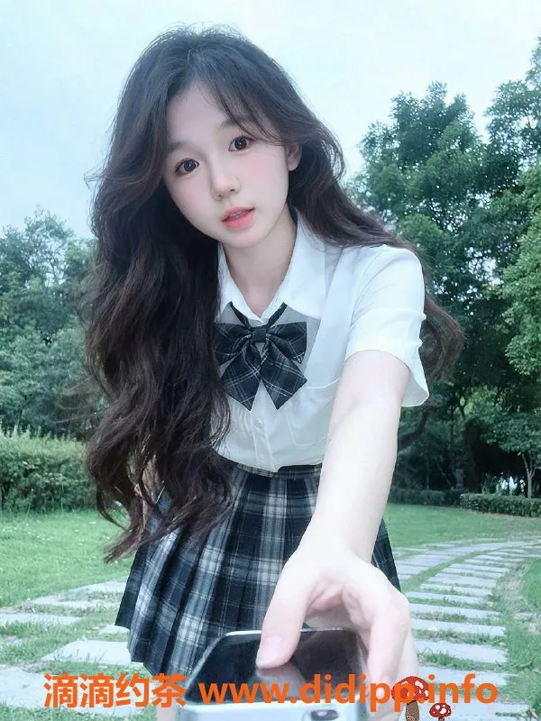 南通楼凤-南通萌妹纸欣欣，18岁C罩杯96斤