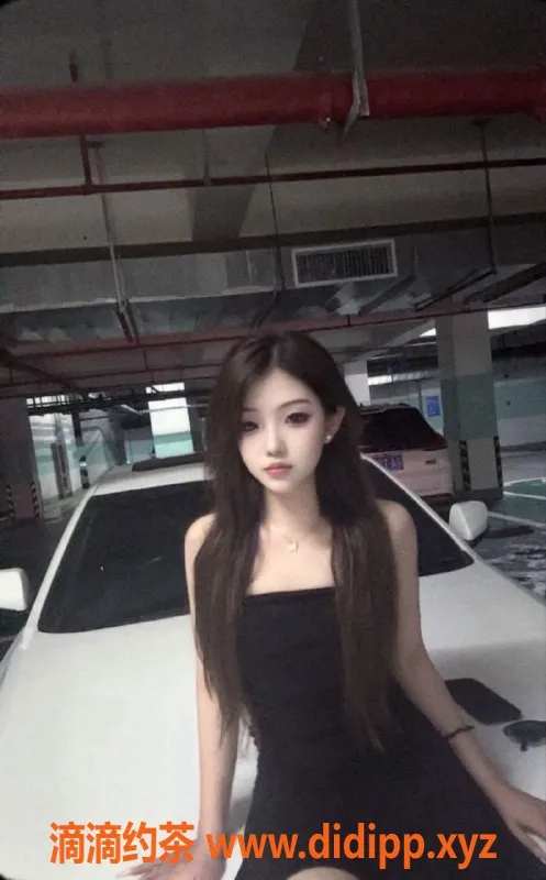 常州楼凤-武进19岁嫩妹酱酱，162高90体重陪浴服务