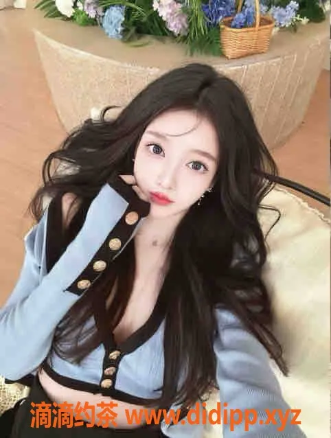 无锡楼凤资源信息,大胸江苏妹子小米粒，包夜1100元起