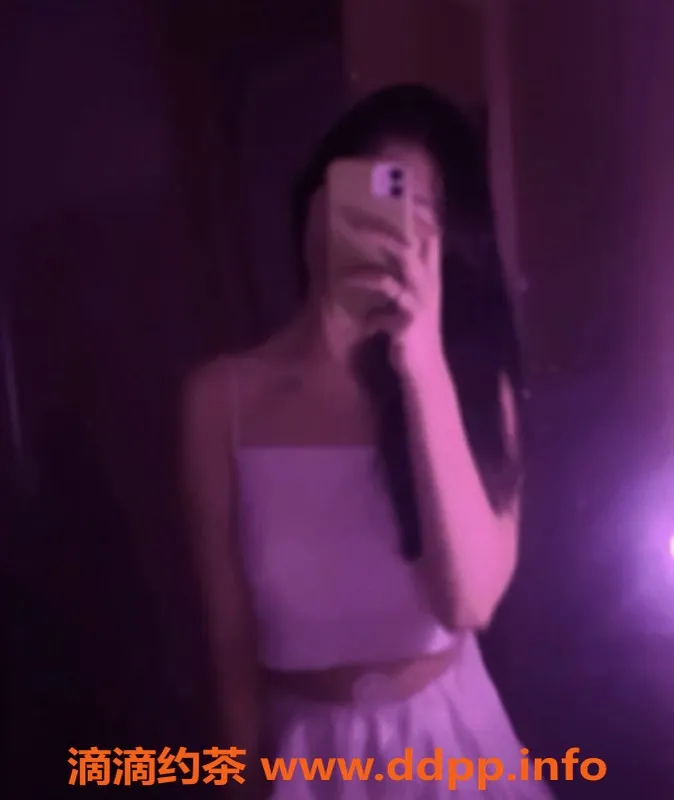 无锡楼凤-惠山区梦享城嫩妹诗诗，175厘米，600元/次