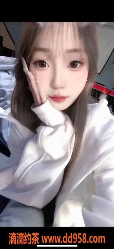 无锡楼凤-惠山区嫩妹甜甜，600起，刚上班的惊喜体验