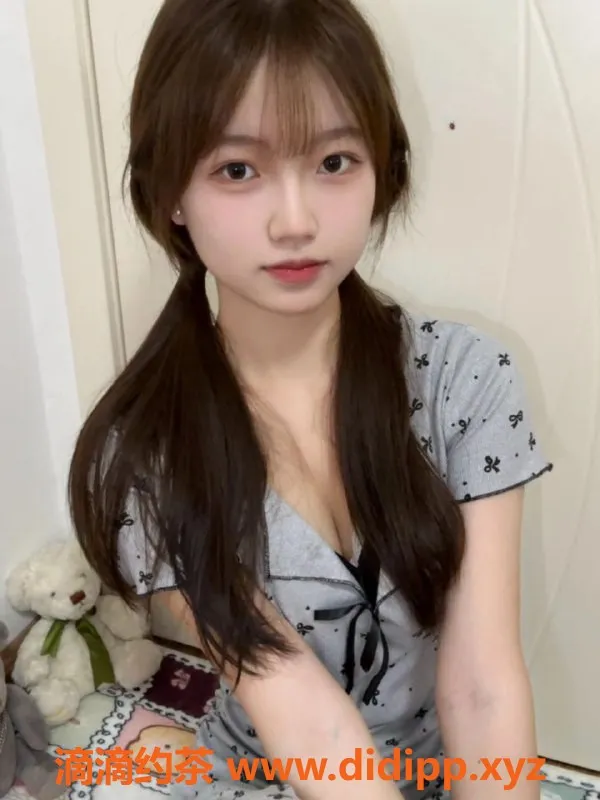 无锡楼凤-滨湖区嫩妹嘉琪：舌吻69无套体验