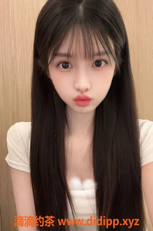 无锡楼凤-梁溪区小白：小巧玲珑，600元体验服务