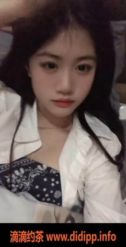 无锡楼凤资源信息,锡山区高颜值援交珊珊，清纯学妹陪浴服务