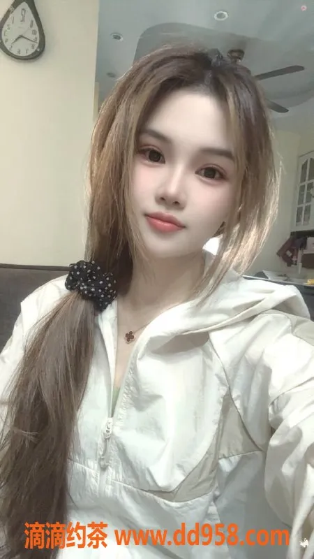 扬州楼凤-泰州海陵在逃公主，身材超赞