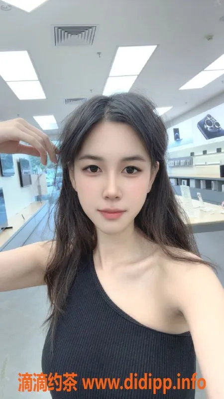中山楼凤-23岁桃子，34C胸围，古镇600元起服务推荐