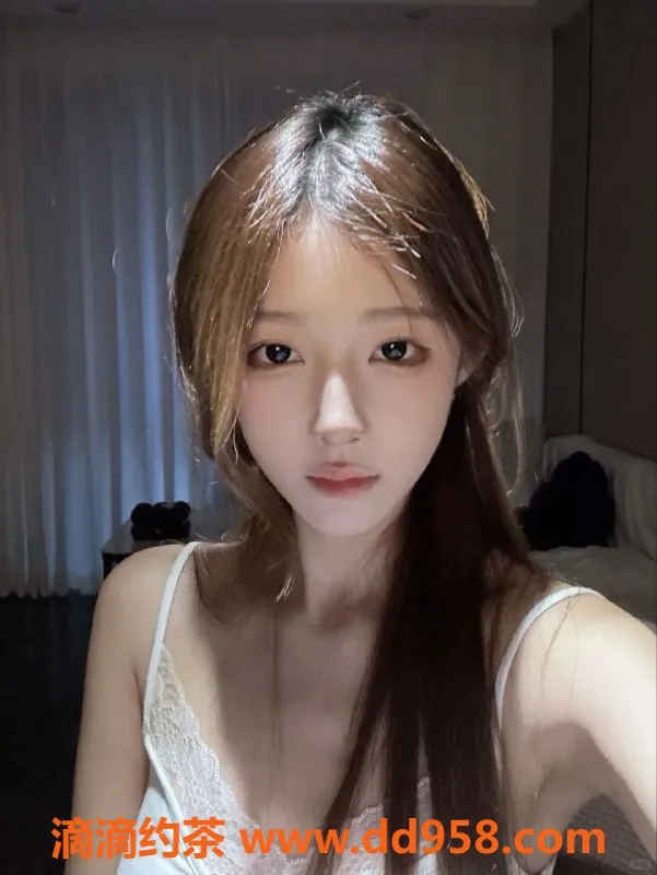 常州楼凤-武进瑶妹，162cm冷白皮嫩妹，800元起