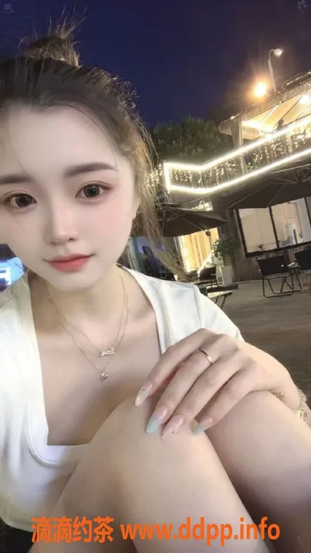 常州楼凤-武进巧巧，165高90重的嫩妹御姐，600起！