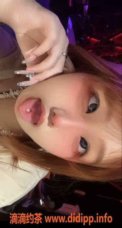 无锡楼凤-梁溪区三寸萝莉，05/167/46kg，内服2000元