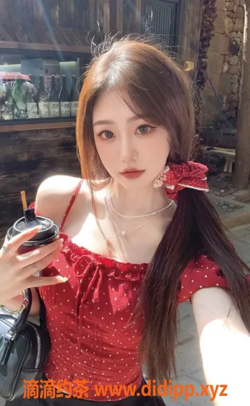 无锡楼凤-锡山区陈思瑶，身高162，体重42，服务多样