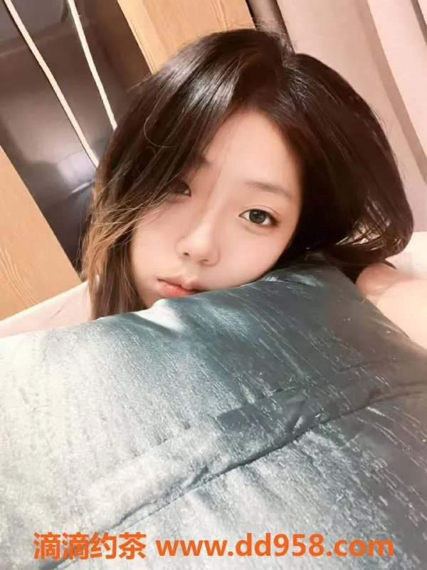 常州楼凤-武进07嫩妹嘟嘟，162身高伴浴服务