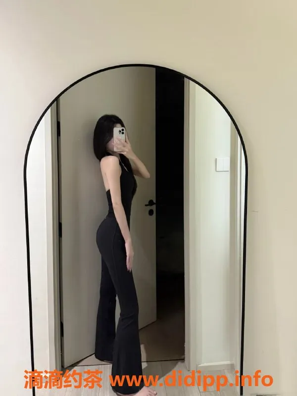 无锡楼凤-无锡柚子 45kg高颜值妹子 2100元服务