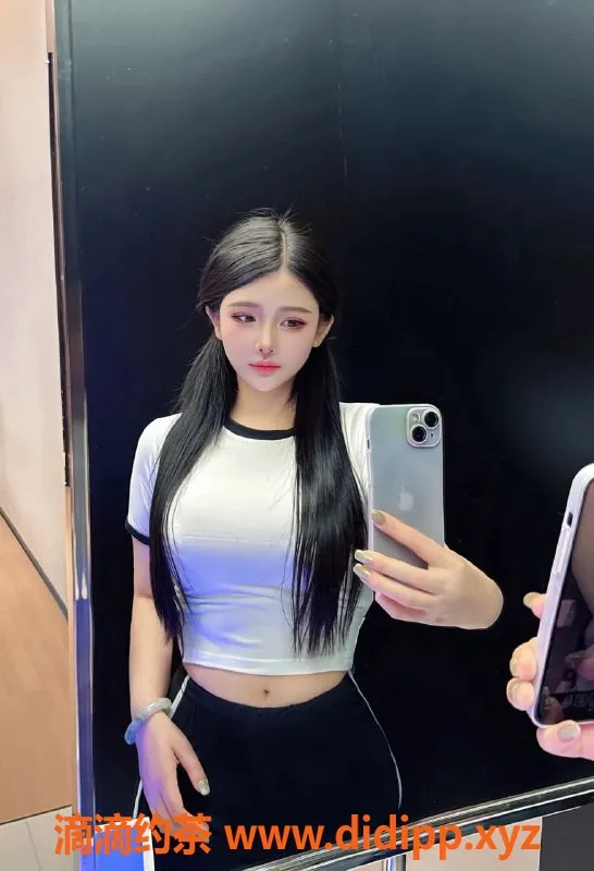 无锡楼凤-梁溪区高颜值宝宝，服务多样，1200起