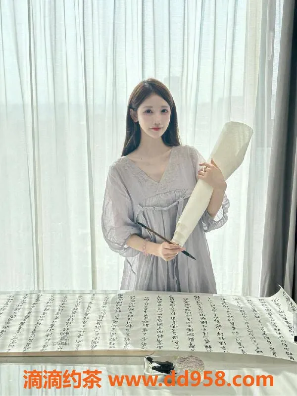 青岛楼凤-青岛市北区兼职女神，丝袜制服等你来体验