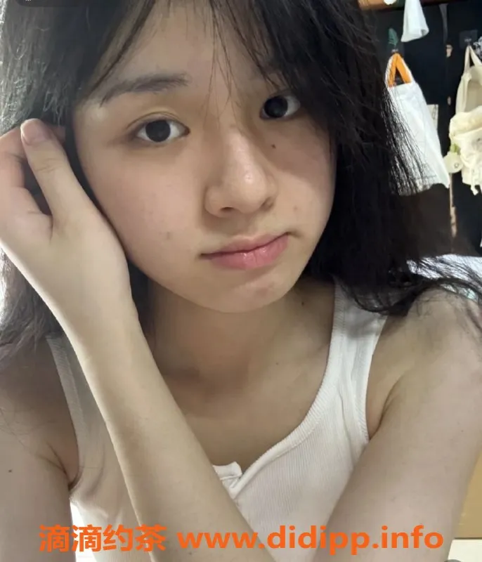 常州楼凤-武进雨雨，167cm嫩妹，特价800元起