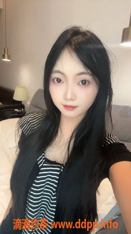 中山楼凤-石岐佳宝19岁C罩杯，服务评分高达9.17