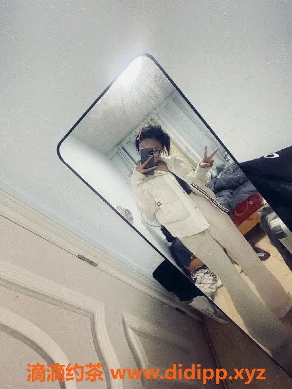 无锡楼凤资源信息,锡山区卡哇伊，165cm超嫩妹，服务多样