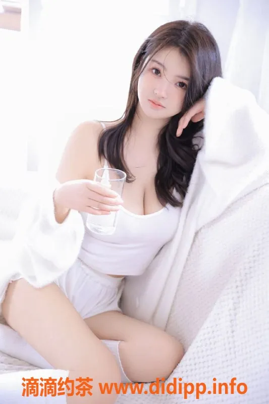 上海楼凤资源信息,上海美羊羊，22岁，163娇身，1200茶水费