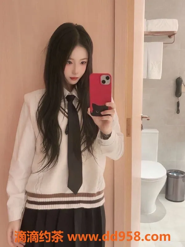 东莞楼凤-南城小咩，700元优质服务等你体验