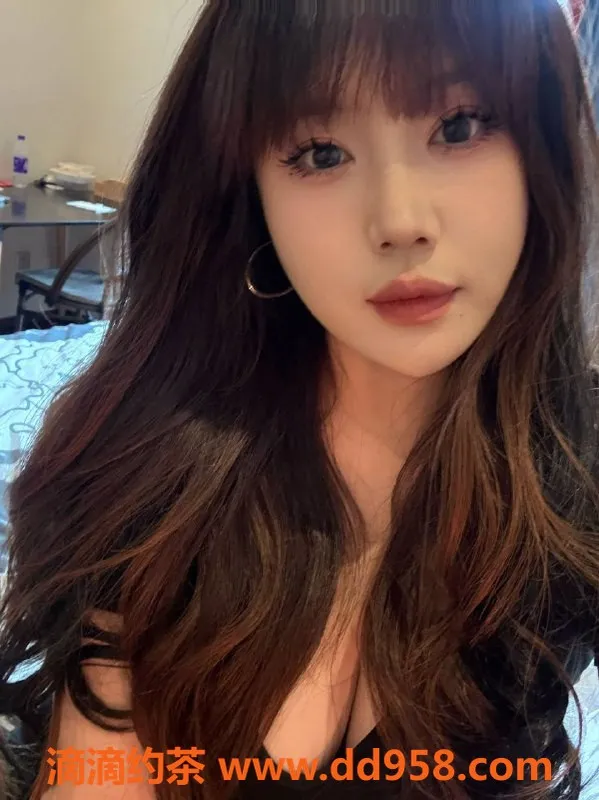 广州楼凤资源信息,天河区域 卡戴珊 课费700p，1400pp