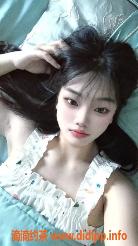 常州楼凤-武进喷水淫娃，165高C杯，600元起服务