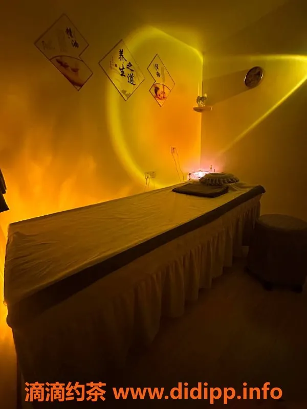 中山抓龙筋-石岐莉莉，性感身材，超高服务好评