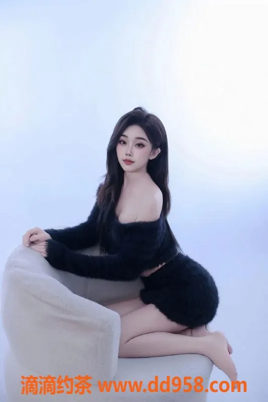 昆明楼凤-官渡区心程：500元三件套，女友感爆棚