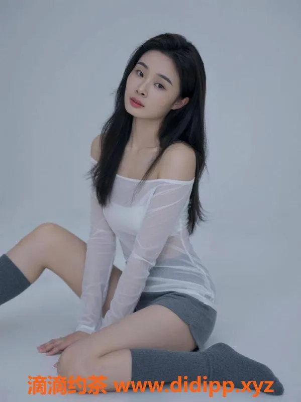 南京楼凤资源信息,建邺区瑾言，身高167，价格实惠，服务多样