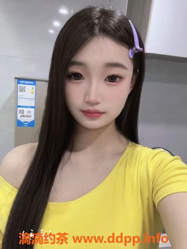 常州楼凤-武进万达幼师，162cm、98斤，800元起陪浴服务