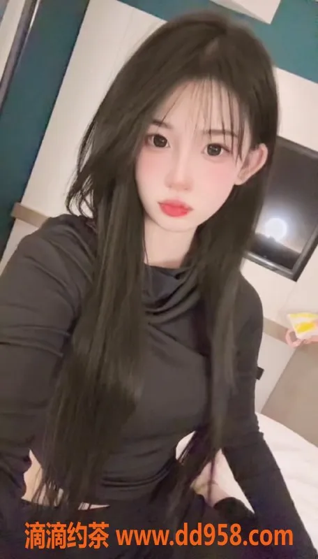 无锡楼凤资源信息,锡山区小妮，高颜值丝袜制服服务，1800起