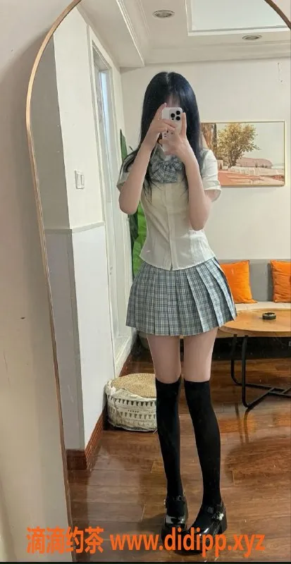 常州楼凤资源信息,武进嫩妹，160cm，85斤，1000元起陪浴服务