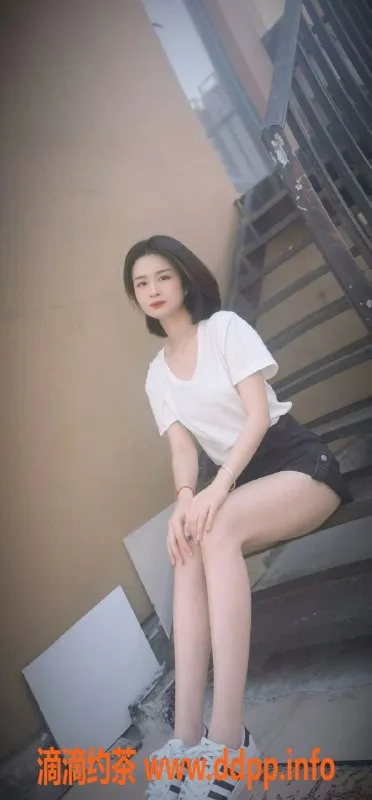 杭州楼凤-萧山区 可米 短发妹子 热情服务