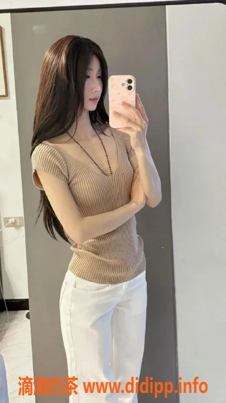 常州楼凤-武进泡泡：170高B+胸，800起约！