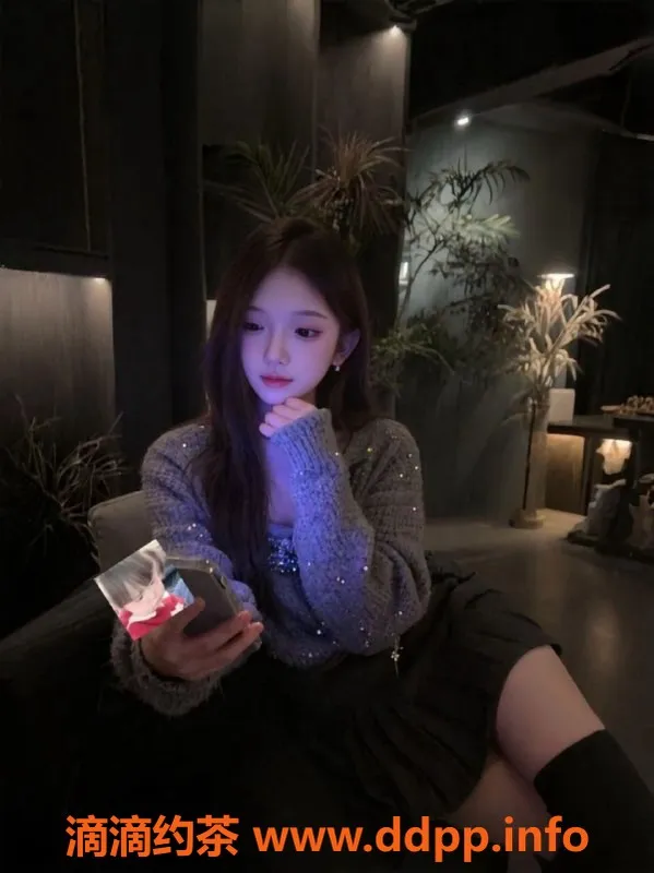 常州楼凤-武进名媛，165高90重，陪浴服务超赞！