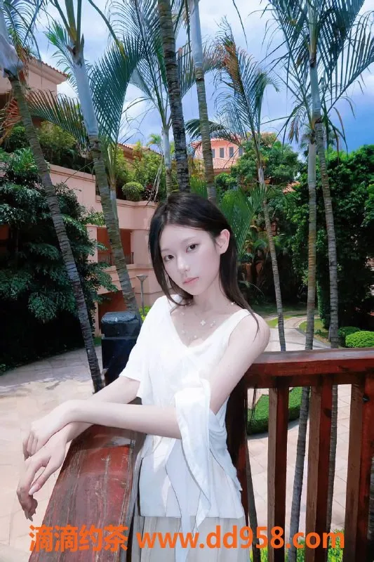 青岛楼凤-青岛市北区兼职洗吹座，丝袜情趣制服等你体验