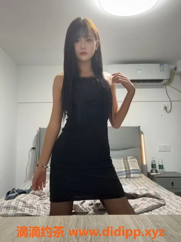 无锡楼凤资源信息,高颜值柚子，170大长腿，图文并茂陪浴服务