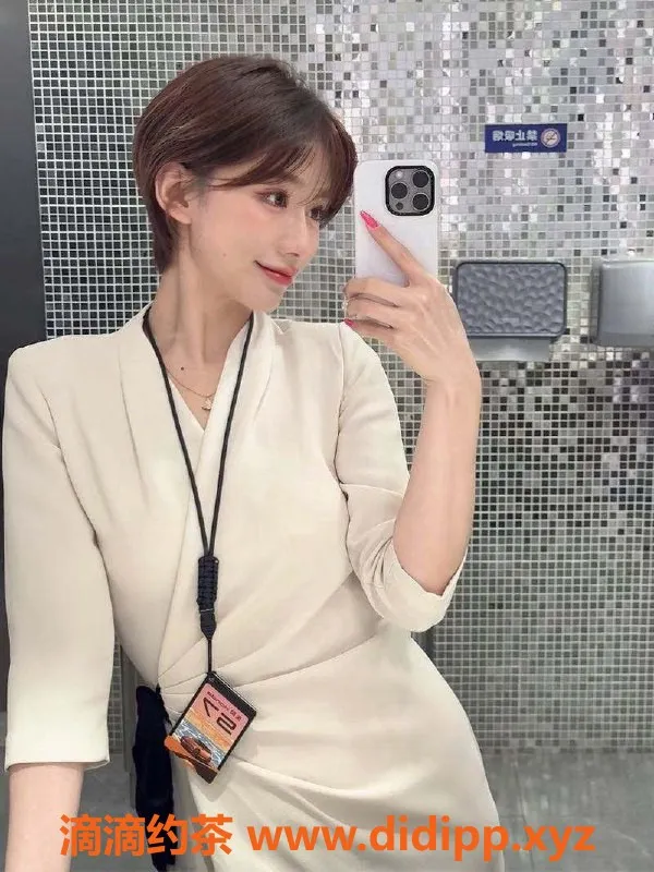 青岛楼凤资源信息,青岛市北区兼职洗吹座，性感丝袜服务