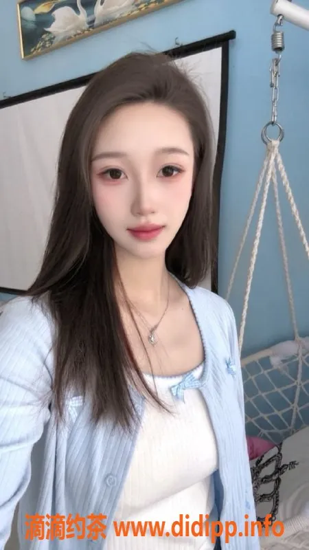 常州楼凤-新北曼哈顿美美，165高90重，800体验