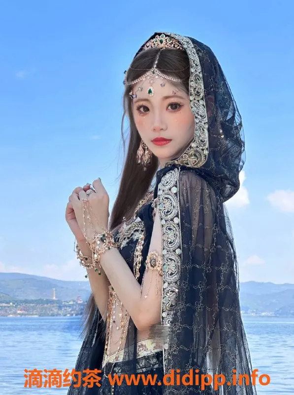 中山楼凤-东区可可，18岁女神，胸围36B，服务优质