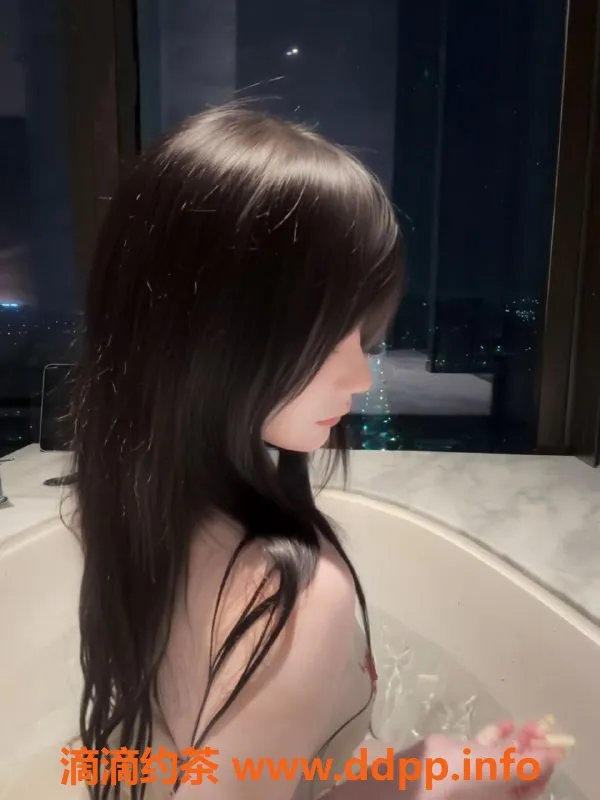 无锡楼凤-锡山区芙蓉教师 性感制服 高颜值陪浴服务