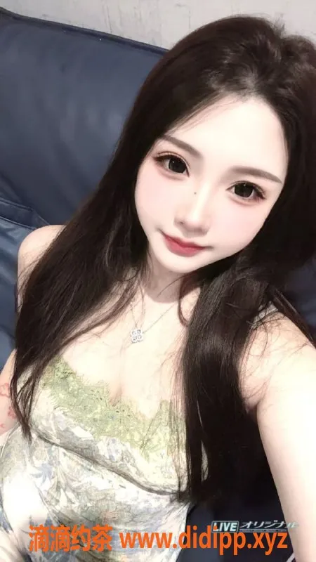 中山楼凤-东区雪宝，身材火辣C罩杯，服务超赞